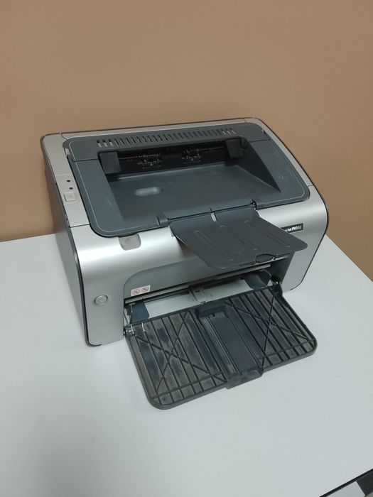 Принтер HP Laserjet P1006
