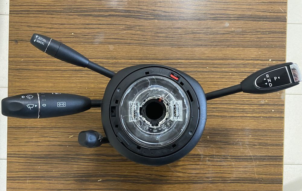 Конзола Лостове Мерцедес