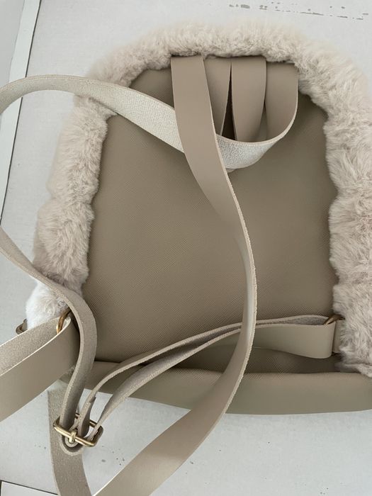 Детска пухкава раничка