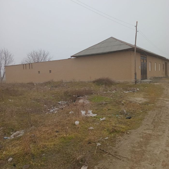 Jomboy tuman uy joy sotiladi