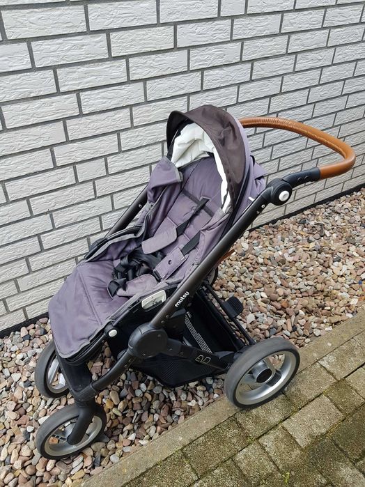 Set carucior copii Mutsy Evo cu Scoica Cybex Aton 5