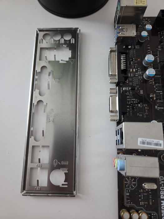 Kit i5-7600k + placa de baza msi b250m pro-vd