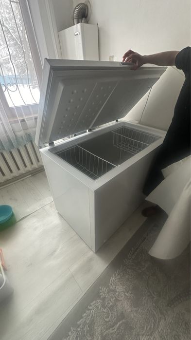 Продам морозильник срочна
