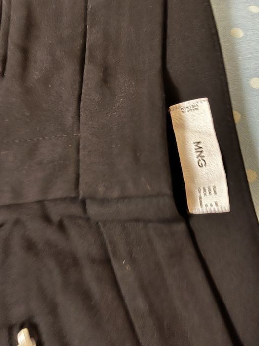 Брюки манго новые классика