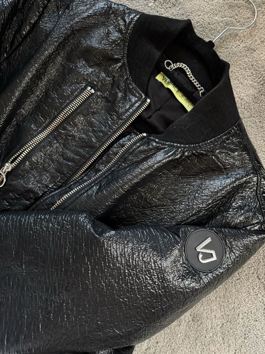 Дамски якета къси KARL LAGERFELD