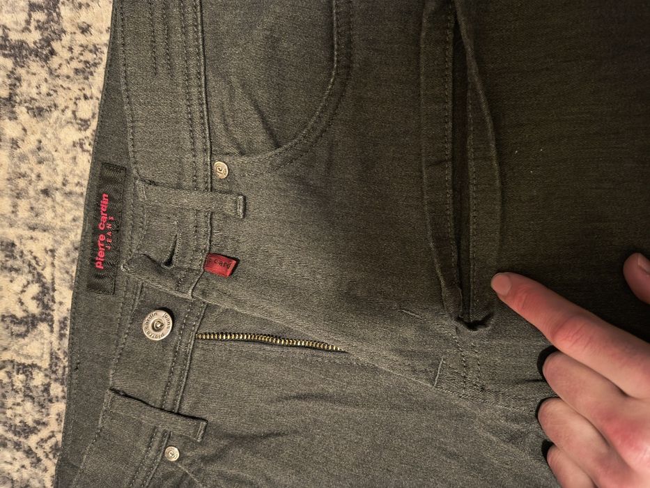 Pantaloni  casual Pierre Cardin