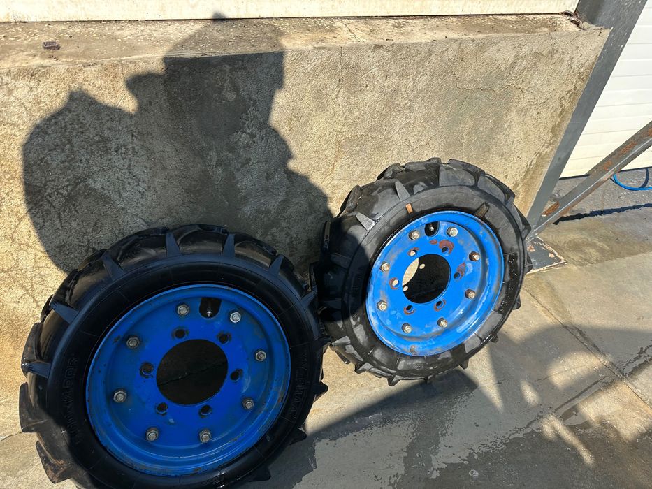 Гуми за мотоблок и плуг