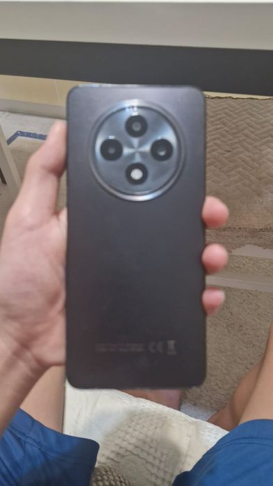 Орро Рено 12ф телефон