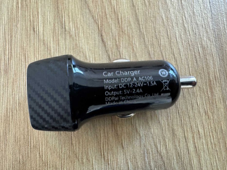 Cablu USB-A la USB-C de 3 metri + adaptor auto 12/24V la 5V 2.4A