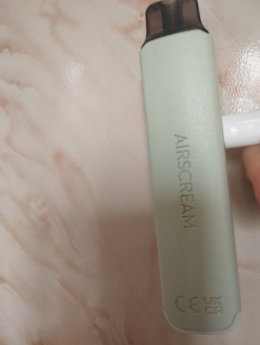 Vând vape airscream folosit o singura data