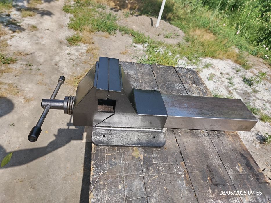 Тиски ручная работа