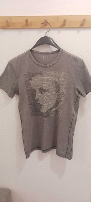 Дамски блузи с къс ръкав