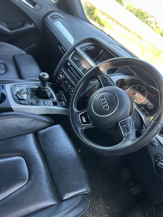 Plafon interior  negru S Line complet cu manere, parasolare, plafoniera, stâlpi Audi A4 B8 break