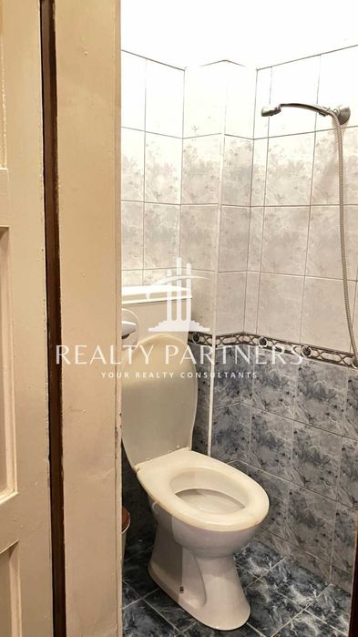 Продава 2-стаен – кв. Изток, гр. Перник