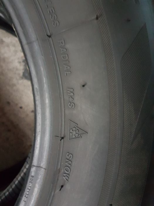 Bridgestone 205/70 R16 97H MS iarnă