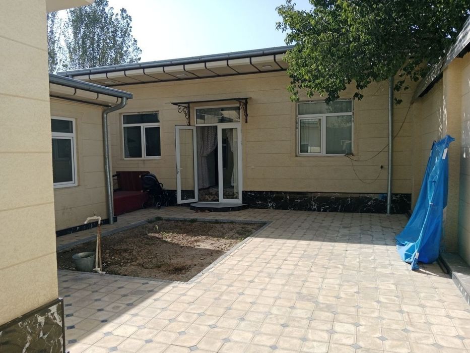 Сергили туман Кумарик махалла 3 сотих 10 та хонаси бн учаска сотилади