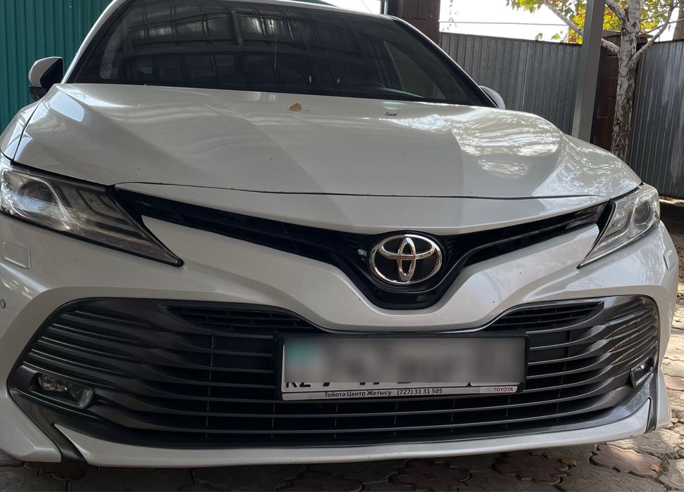 Продам Бaмпeр на camry xv70