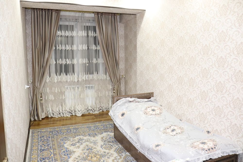 Продается 4-комнатная квартира в новостройке, учтепа 13 квартал