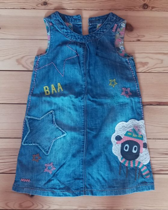 качествени дрешки р-р 2-3г.