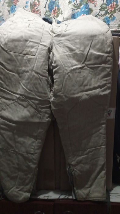 Продам ватные штаны.