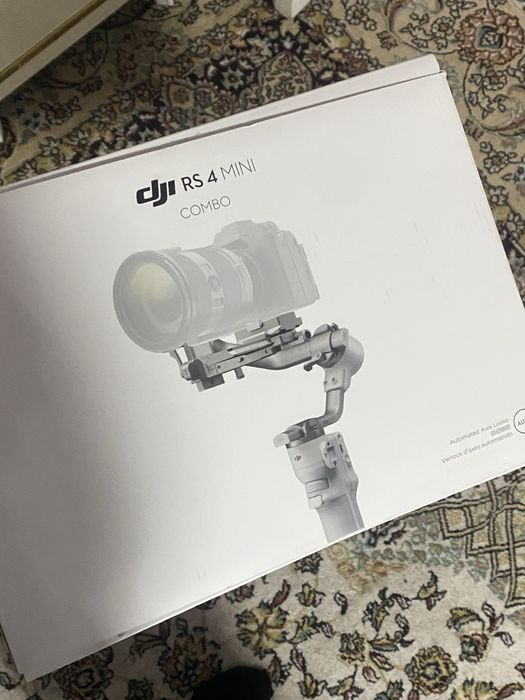 Dji Ronin rs4 mini combo nanlite 30