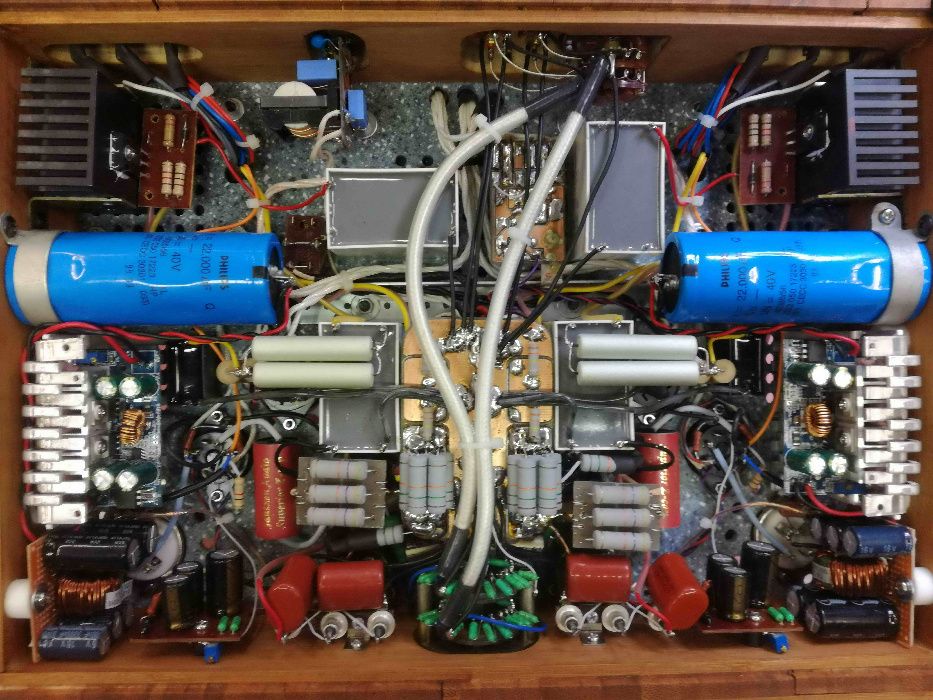 Hi-End клас А еднотактов (сингъл-енд) лампов усилвател A