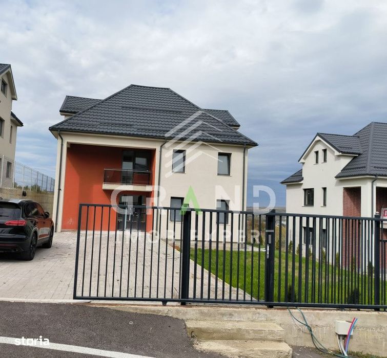 De vanzare–Casa individuala | Dezmir | 172 mp utili | Teren 440 mp
