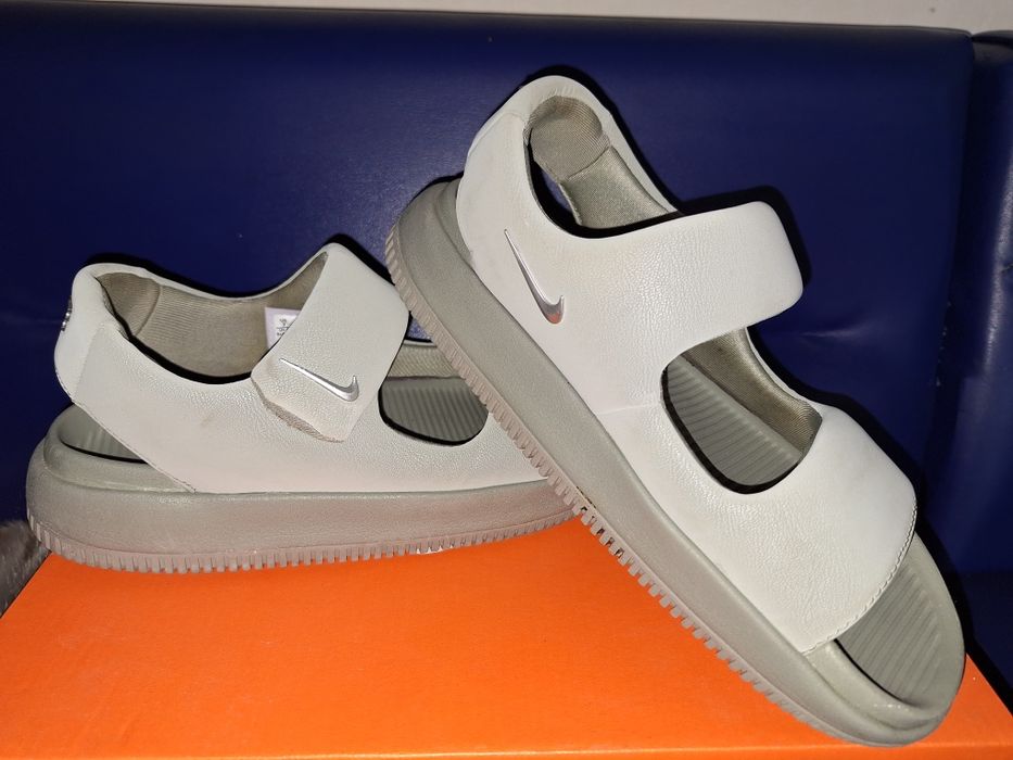 Дамски сандали Nike Calm,