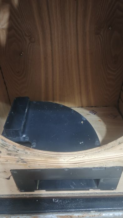 Продам короб для колонки