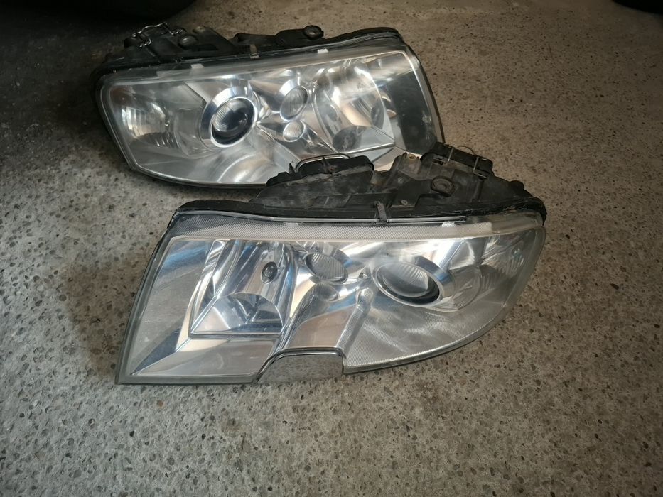 Faruri Skoda Superb 1