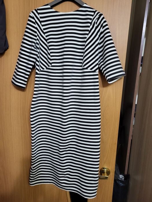 Продам платье женское