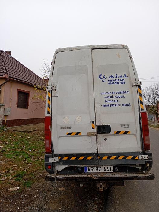 Vând Iveco Daily