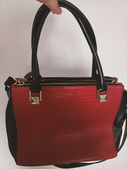 Geantă din piele Musette de umăr și de mână luxoasă și practică