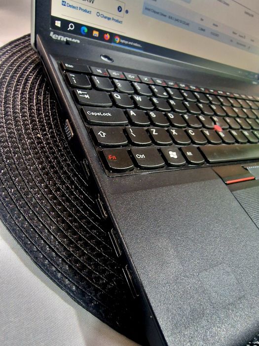 IBM Lenovo Thinkpad Edge E530 i5-3210m 8GB 128SSD+512HDD