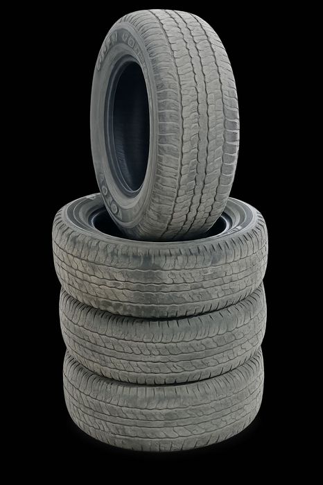 Продам шины Toyo r18 265/60