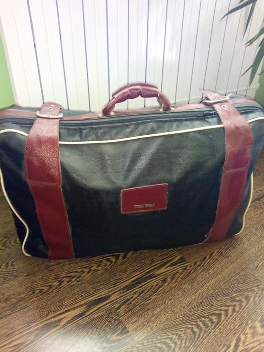 Стар куфар"Медведково" от времето на соца