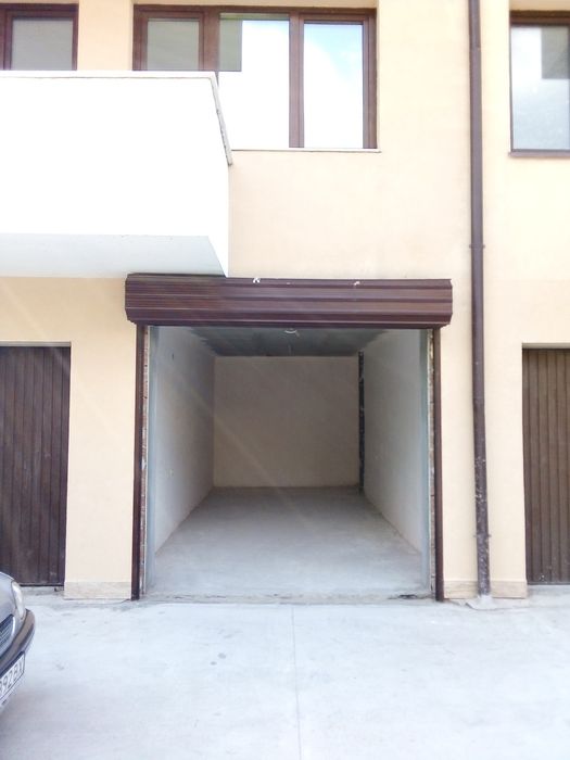 Дава се под наем Гараж / Паркомясто в Русе, Хъшове - 24 кв.м за 100 € - Снимка #5