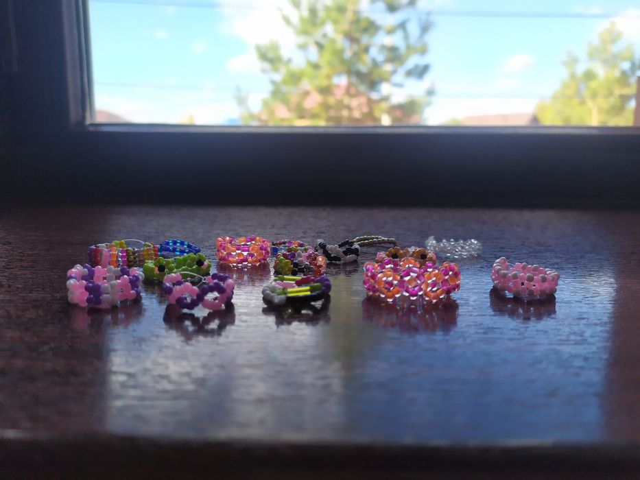 1 шт 300тг (не все)