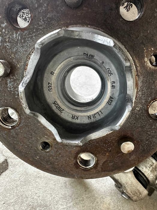 Fuzeta Stanga Spate Completa BMW M3/M4/M2 G80 G82 G87 OEM