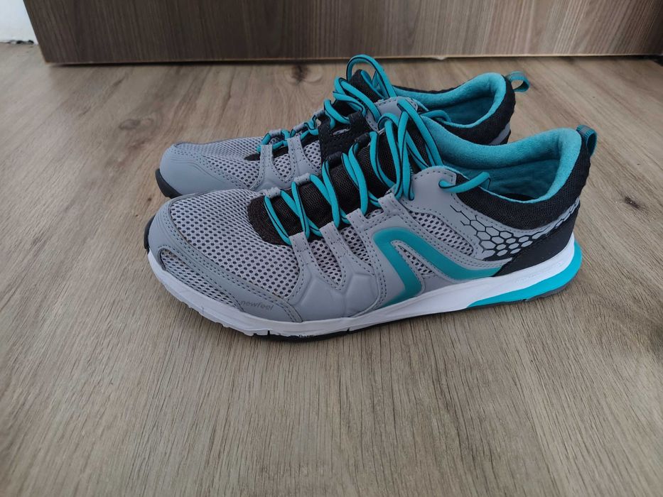 Adidași Decathlon Nr 40