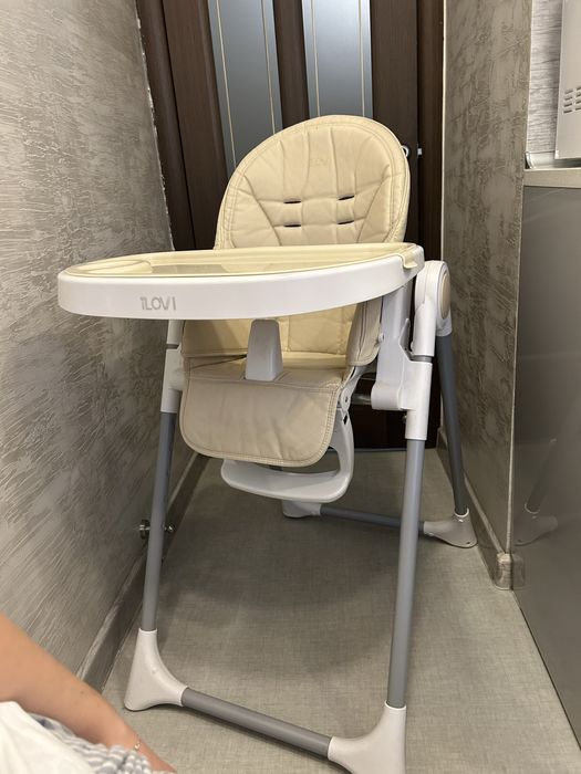 Стульчик для кормления ilovi