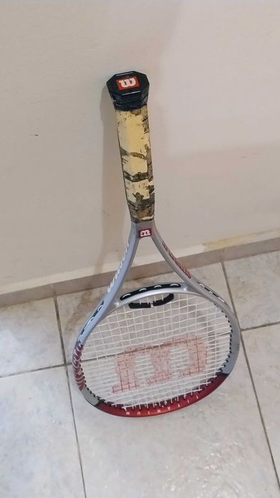 Тенис ракета на Wilson