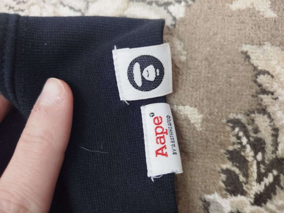 Продам свитшот AAPE×Disney оригинал