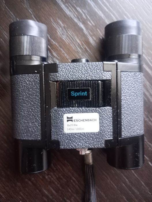 Binoclu Eschenbach Sprint 8x22 Ww