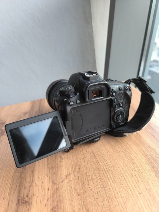 Продам canon 6d mark 2