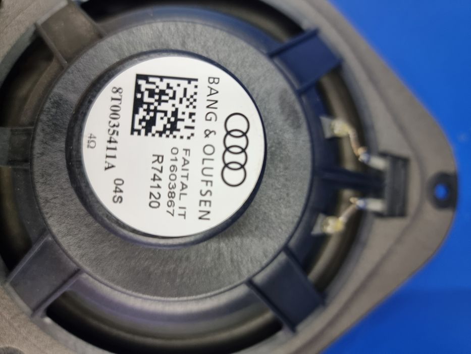 Boxe spate stanga dreapta audi a5