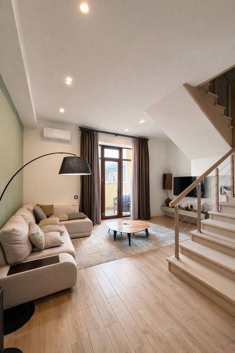 Parisien Продается 4 комнатная квартира ремонт Дуплекс мост Мукимий