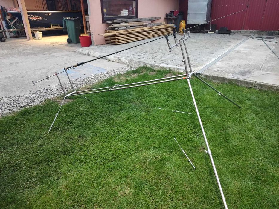 Vand Rod Pod X 2 Alcatraz cu 4 posturi pt pescuit la crap...