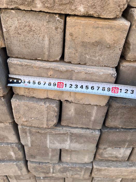 Брусчатка прочная!