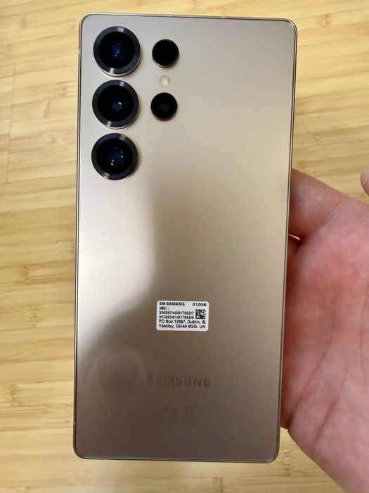 Samsung Galaxy S25 Ultra  512 GB - Titanium Gray ( Gold ) Ca Nou ! Folosit 4 Luni - Factura Emag pe Numele meu